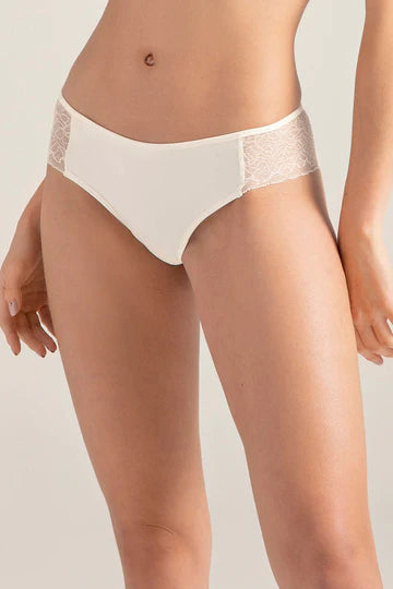 Panty semibrasilero