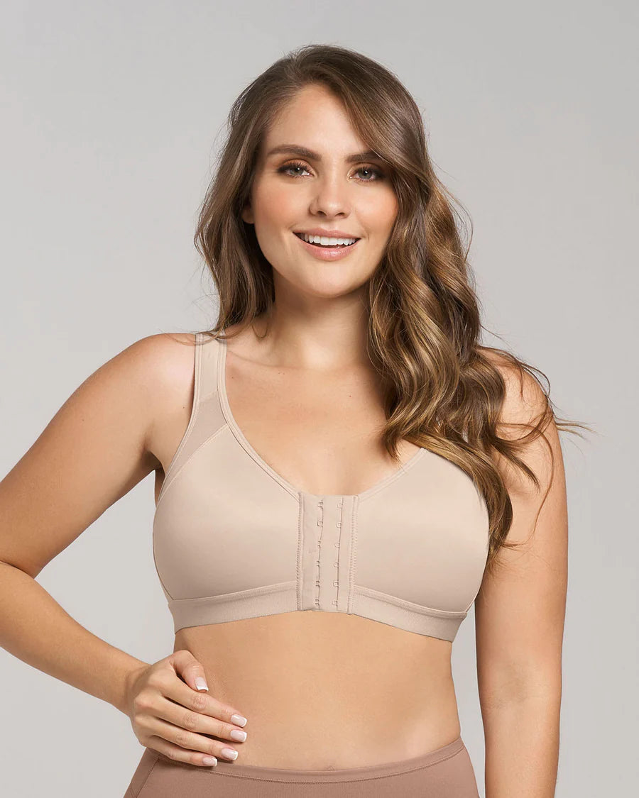Pechos con sale brasier