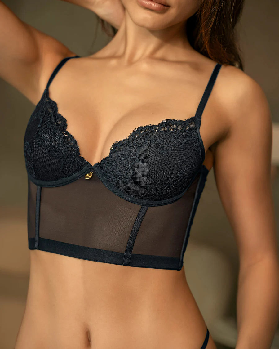 Bustier en encaje con transparencias en la base y espalda