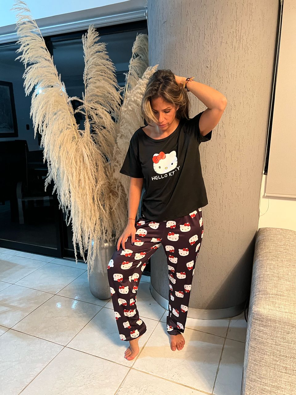 PIJAMA HELLO KITTY CAMISA MANGA CORTA Y PANTALON LARGO